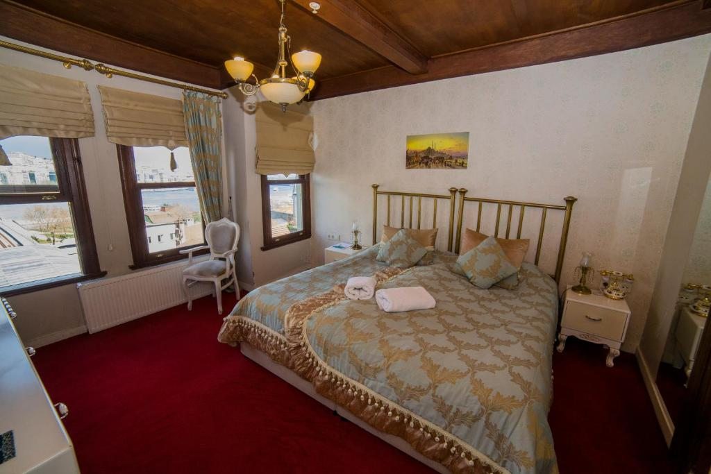 Двухместный (Улучшенный двухместный номер с 1 кроватью и видом на море), HHK Hotel