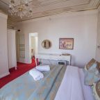 Сьюит (Семейный номер), HHK Hotel