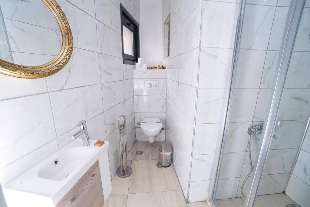 Апартаменты (Апартаменты - 1-й этаж), HHK Hotel