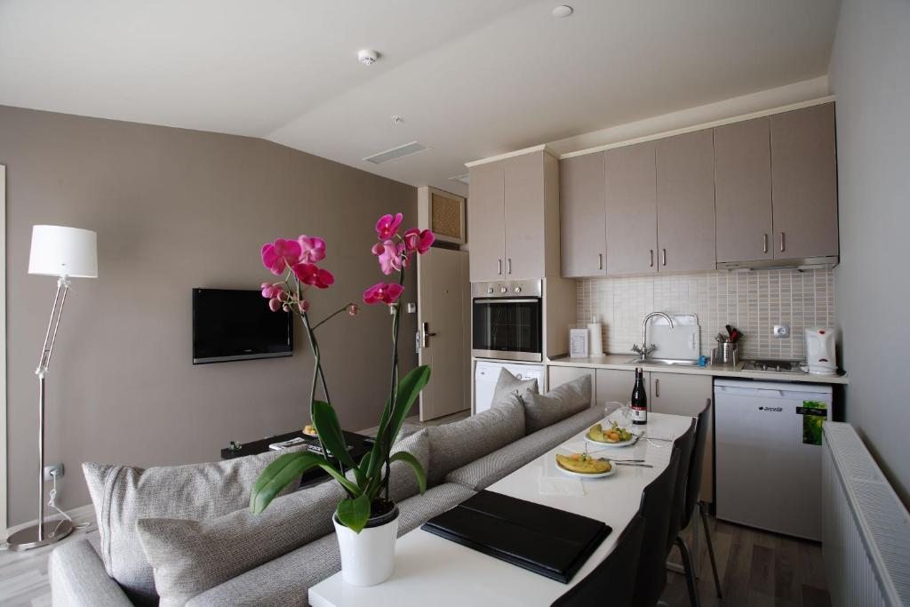 Сьюит (Люкс в пентхаусе), Home Stay Home Sisli