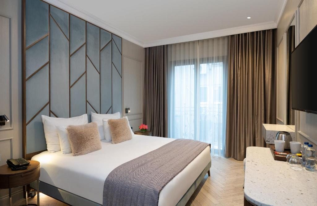 Двухместный (Улучшенный двухместный номер с 1 кроватью) отеля Hotel Nena, Стамбул