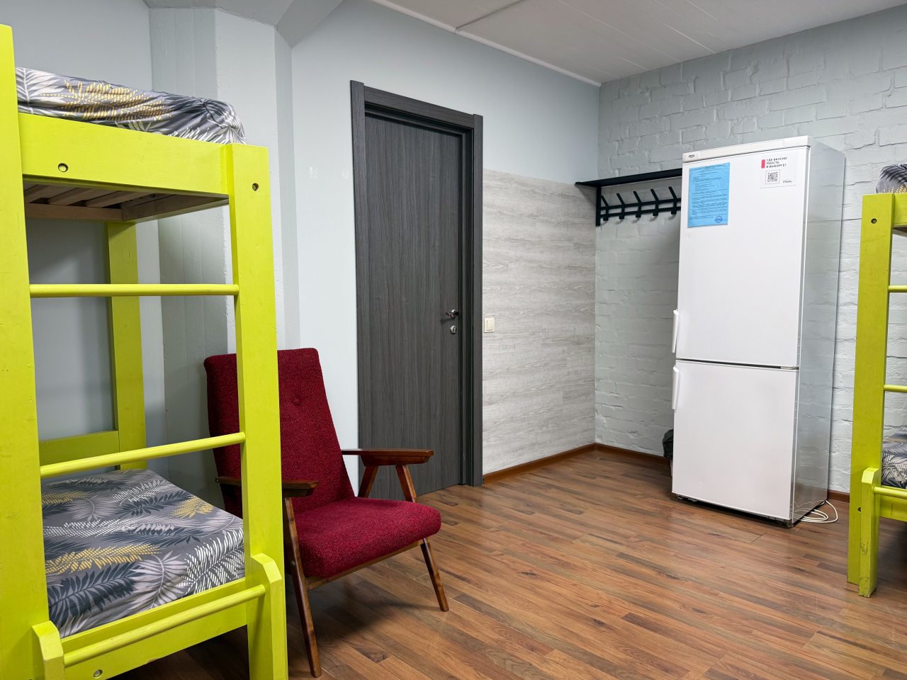 Десятиместный (Койко-место в 10-ти местной комнате), Хостел Выборгхостел