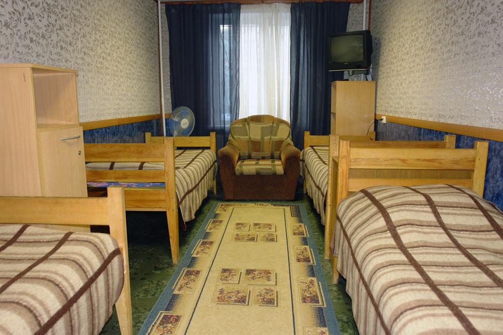 Четырехместный (Эконом-касс) мини-гостиницы Ювента, Челябинск