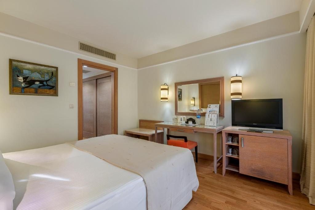 Семейный (Семейный номер) отеля Alva Donna Beach Resort Comfort, Сиде