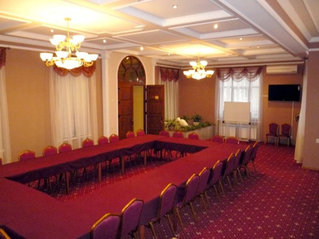 Конференц-зал, Отель Варваци