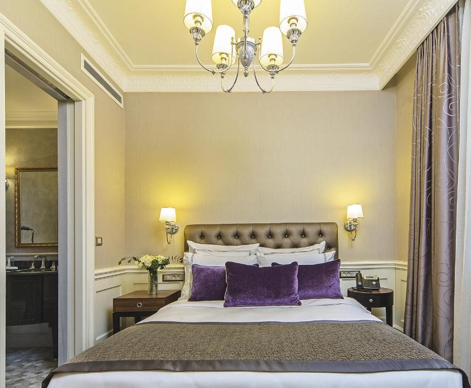 Сьюит (Суперлюкс с кроватью размера «queen-size») отеля Meroddi Bagdatliyan Hotel, Стамбул