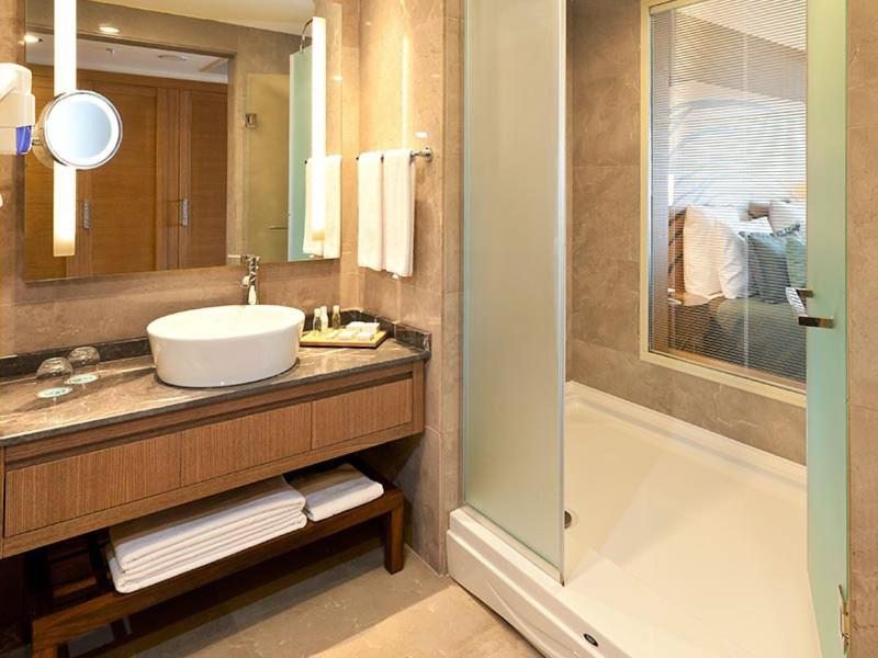 Двухместный (Стандартный двухместный номер с 1 кроватью или 2 отдельными кроватями, вид на море) курортного отеля Paloma Oceana, Сиде