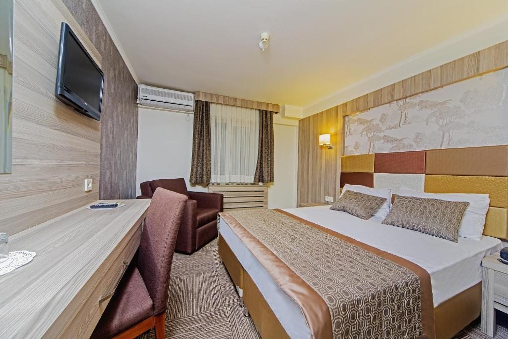 Двухместный (Двухместный номер с 1 кроватью или 2 отдельными кроватями) отеля Pera Arya Hotel, Стамбул