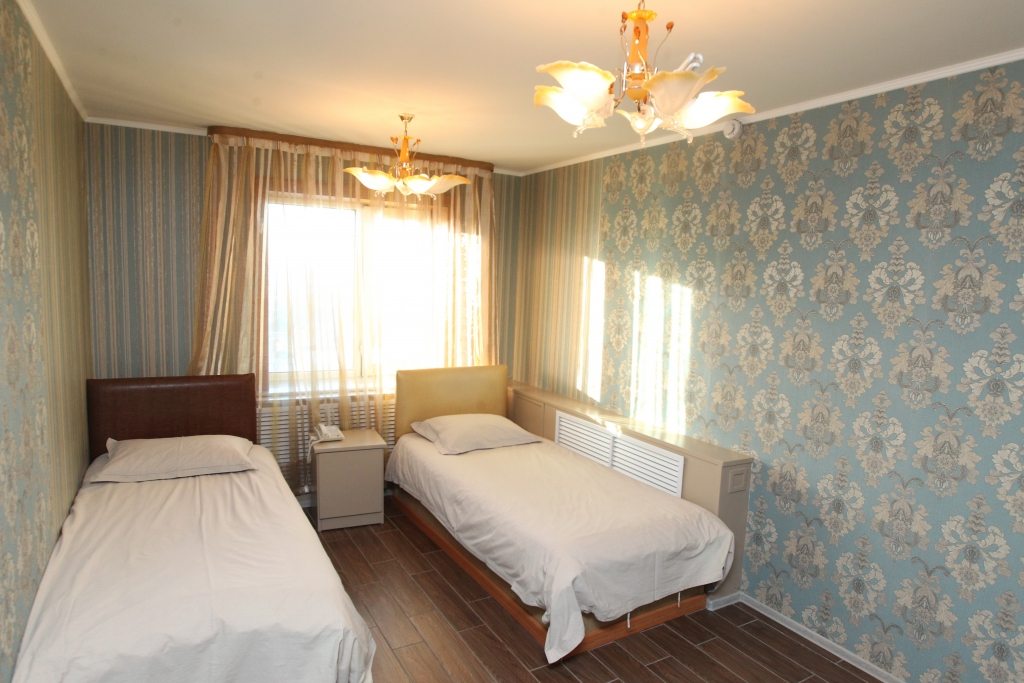 Двухместный (Стандарт, С двумя односпальными кроватями) гостиницы Жемчужина Востока, Чита