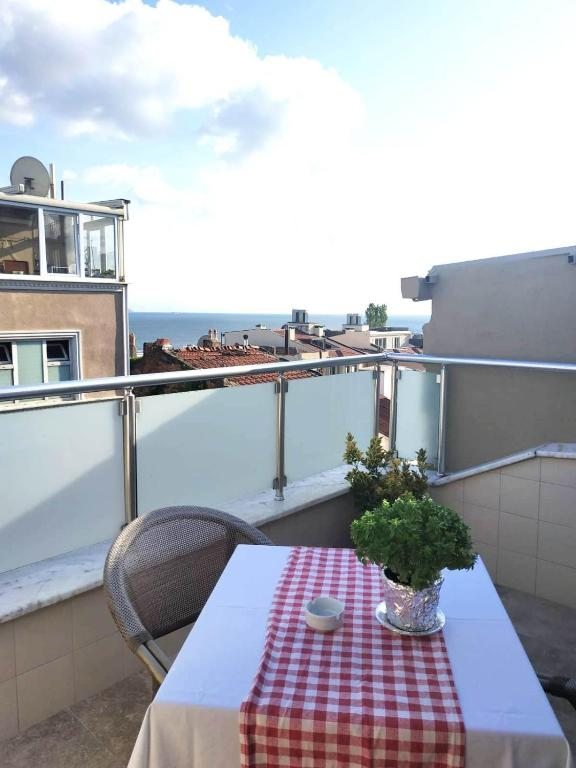 Двухместный (Двухместный номер с 1 кроватью и балконом, вид на море) апарт-отеля Q Hotel Istanbul, Стамбул