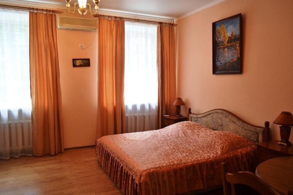 Гостиница Ника, Таганрог