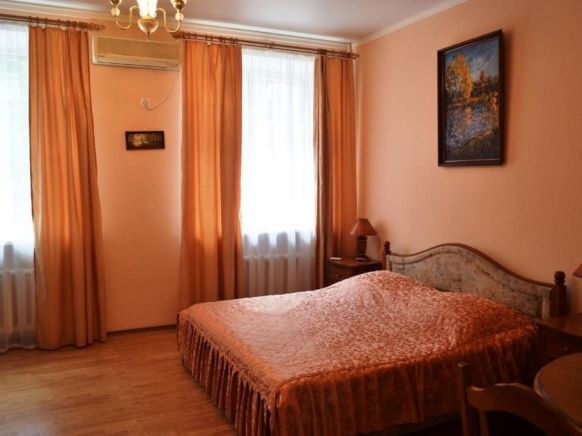 Гостиница Ника, Таганрог