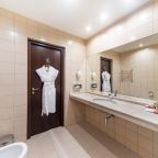 Просторная ванная комната