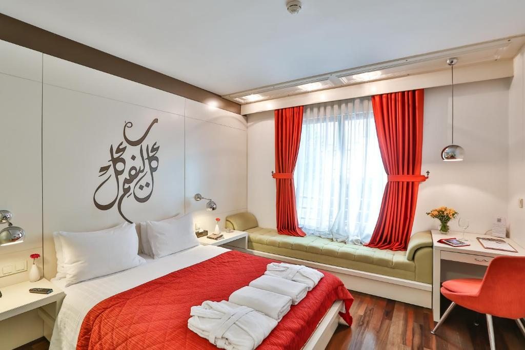 Двухместный (Двухместный номер Делюкс с 1 кроватью) отеля Senatus Hotel - Special Class, Стамбул