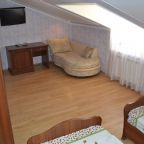 Трёхместный и более (С раздельными кроватями), Гостевой дом Карс