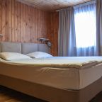 Трехместный (Домик), Отель Allure Lodge