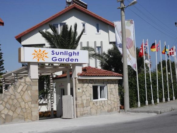 Отель Sunlight Garden