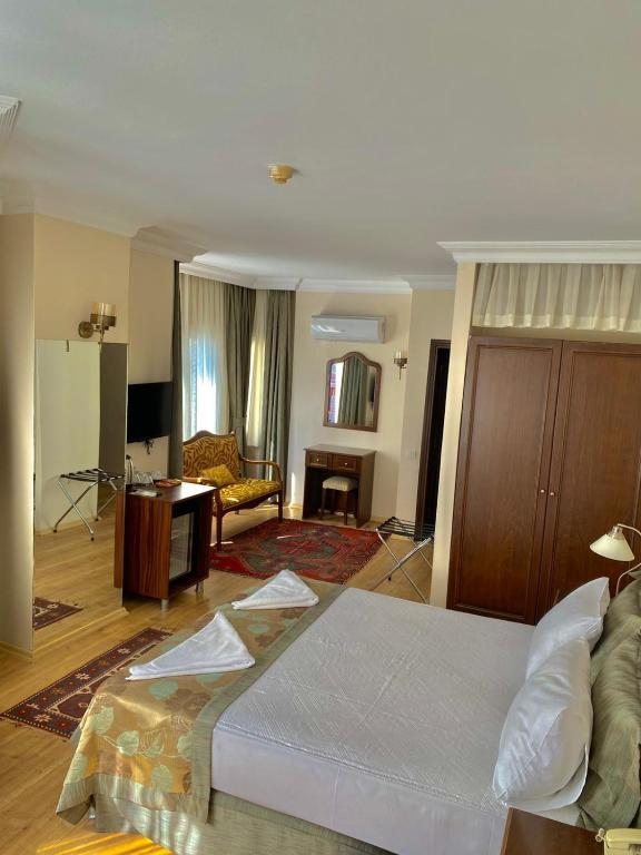 Двухместный (Двухместный номер Делюкс с 1 кроватью) отеля Alaturka Elegance, Стамбул
