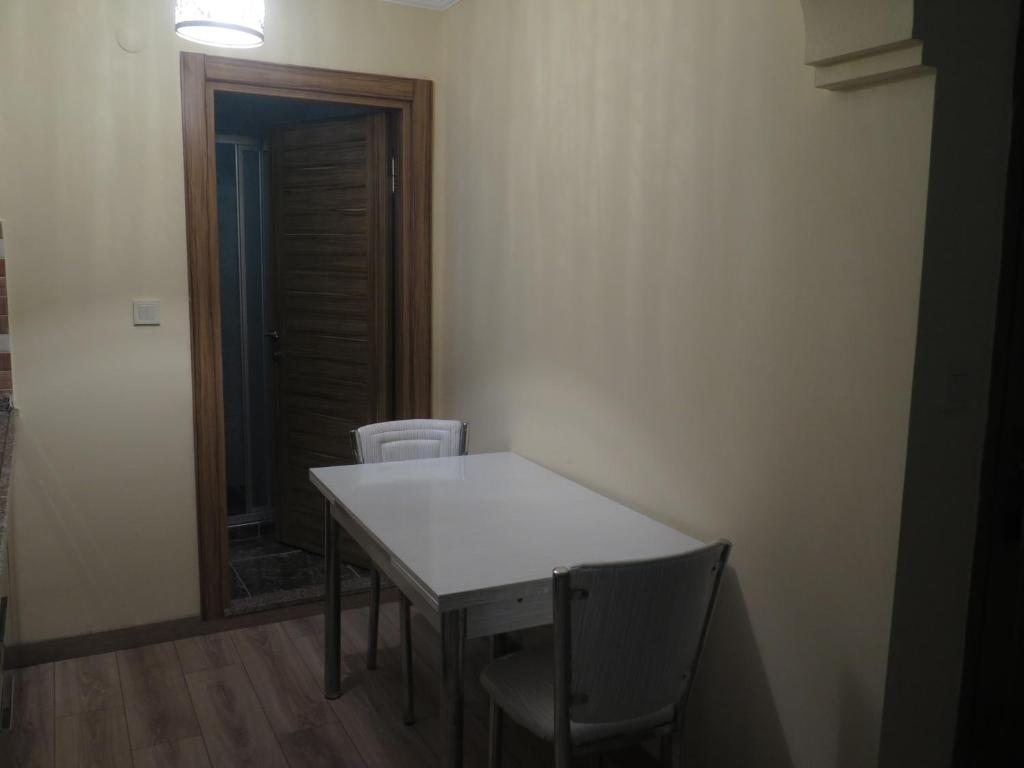 Апартаменты (Апартаменты с балконом), Amida House