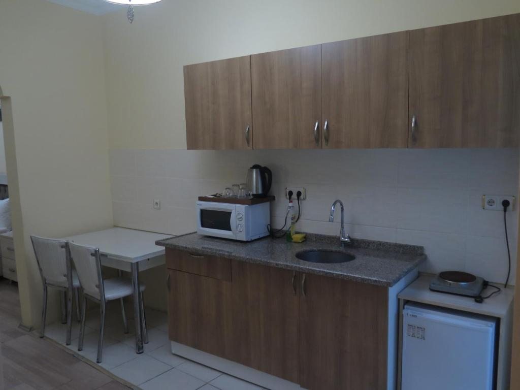 Апартаменты (Апартаменты), Amida House