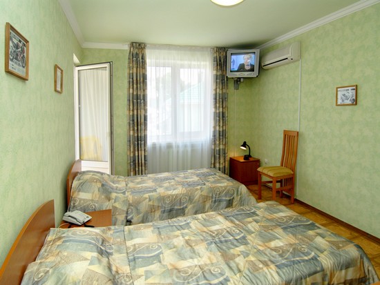 Двухместный (Стандарт, С двумя раздельными кроватями) гостиницы Форсаж, Сочи