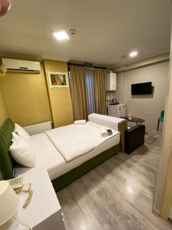 Двухместный (Двухместный номер с 1 кроватью и базовыми удобствами) апарт-отеля Arsima Home Hotel, Стамбул