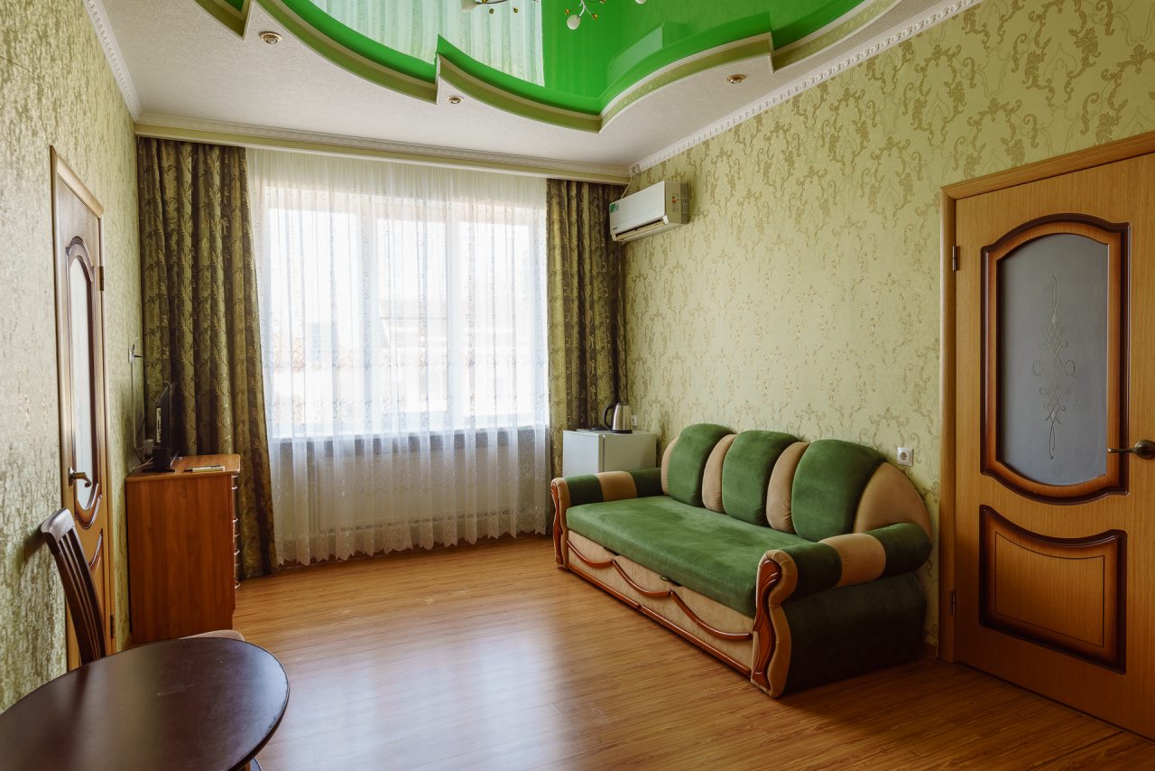 Сюит (Люкс с 1 спальней), Гостиничный комплекс Изумруд