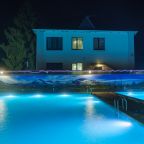 Термальные источники, Гостиничный комплекс Изумруд