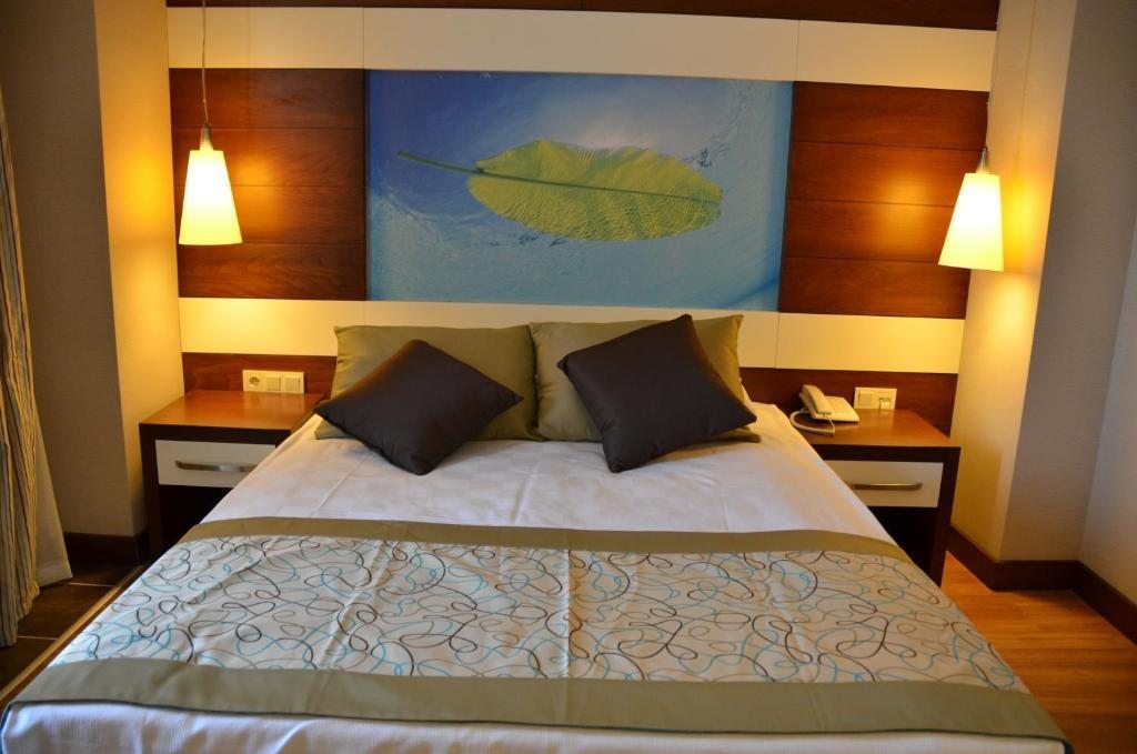 Двухместный (Стандартный двухместный номер с 1 кроватью или 2 отдельными кроватями) отеля Holiday Point City, Сиде