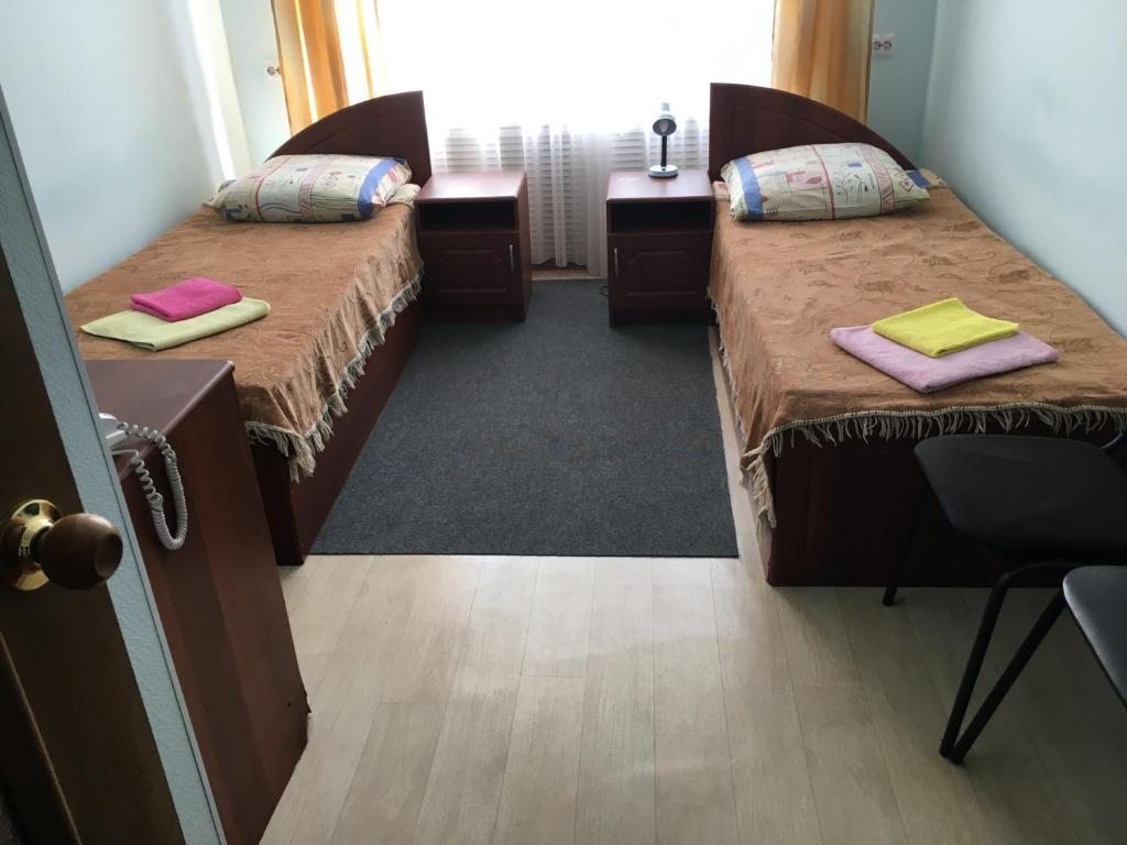 Двухместный (Стандартный двухместный номер с 2 отдельными кроватями) отеля Олимп, Бор