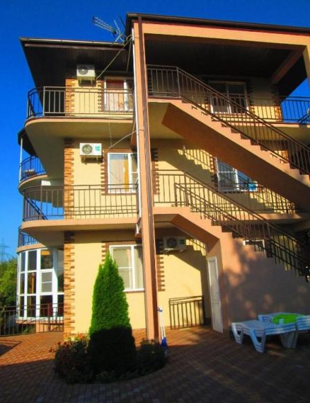 Гостевой дом U Olgi Guest House, Вардане