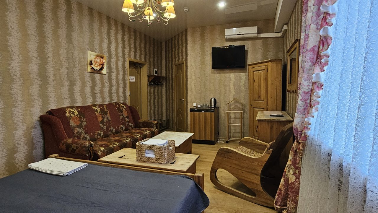 Полулюкс (Семейный однокомнатный полулюкс), Гостиничный комплекс Усмань