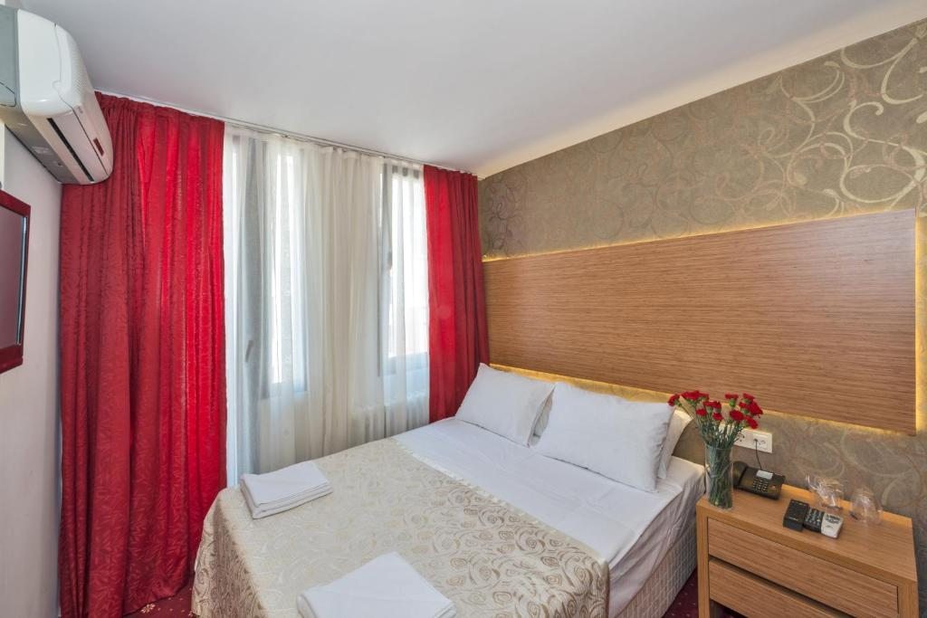 Двухместный (Стандартный двухместный номер с 1 кроватью или 2 отдельными кроватями) отеля Erbazlar Hotel, Стамбул