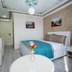 Апартаменты (Апартаменты Делюкс), Atam Suites & Apartments