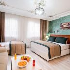 Четырехместный (Четырехместный номер с видом на сад), Atam Suites & Apartments