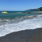 Вид на море, Отель Империя