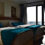 Трехместный (Трехместный номер с видом на море), Blue Istanbul Hotel