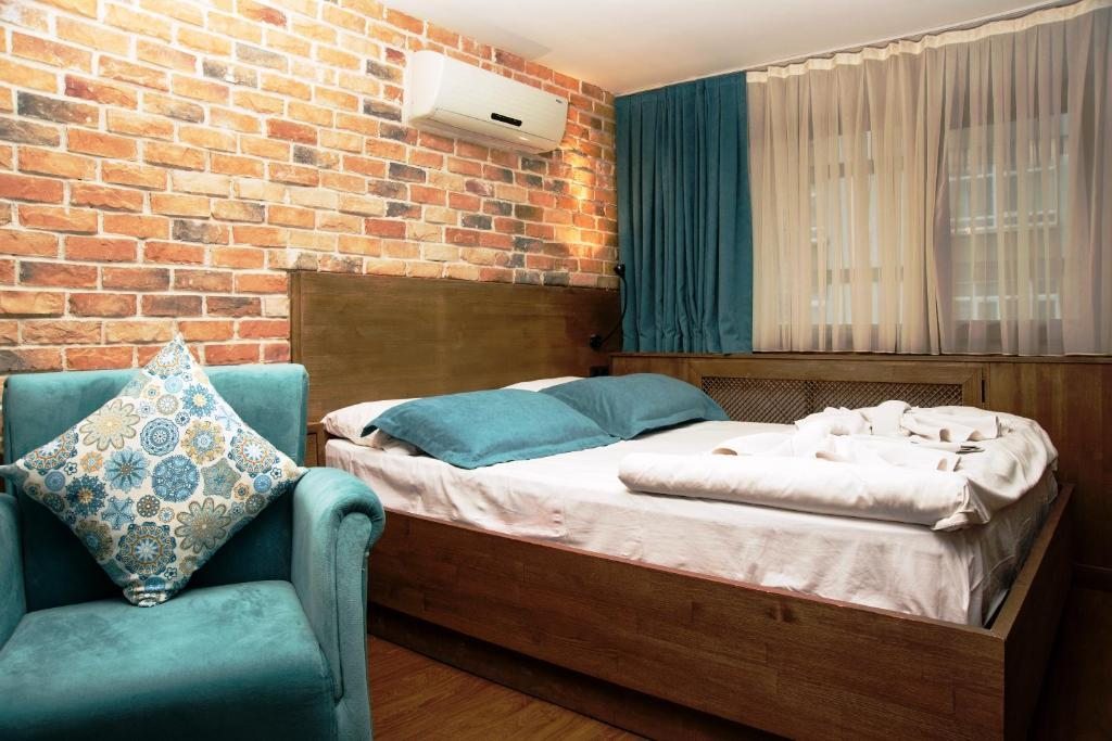 Сьюит (Люкс с балконом), Cube Suites