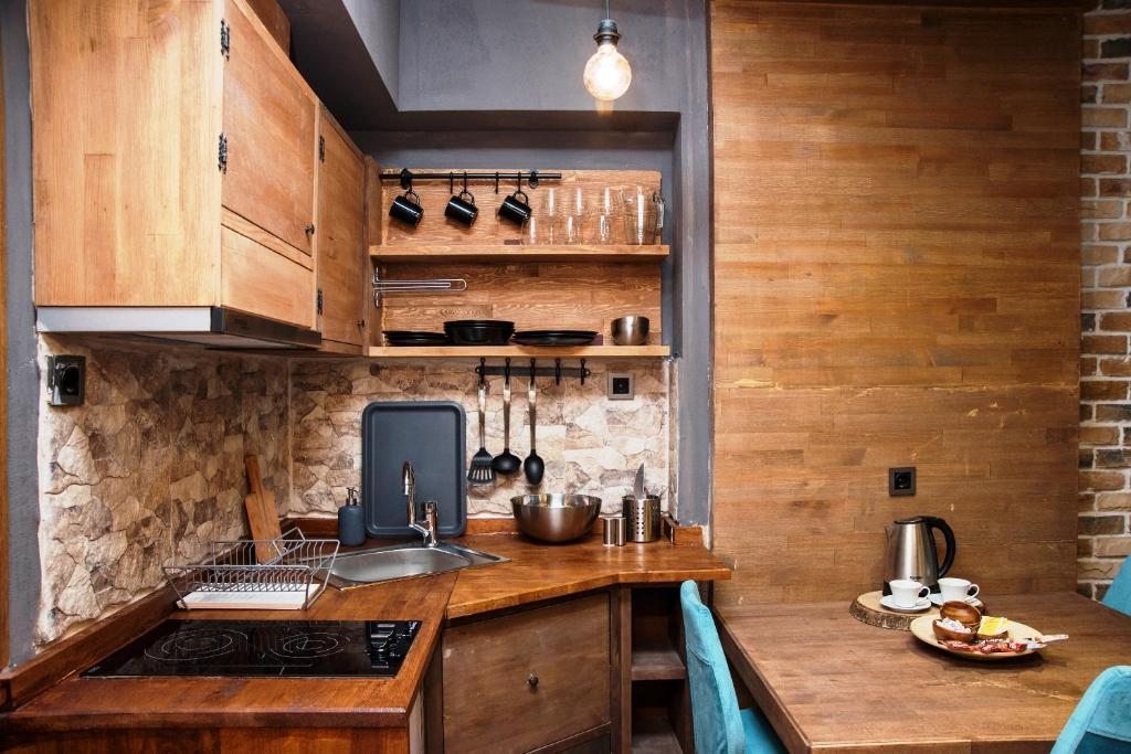 Сьюит (Представительский люкс), Cube Suites