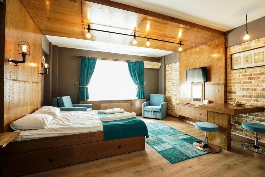 Сьюит (Полулюкс), Cube Suites