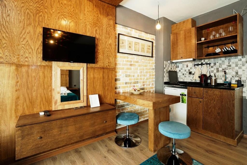 Сьюит (Полулюкс), Cube Suites