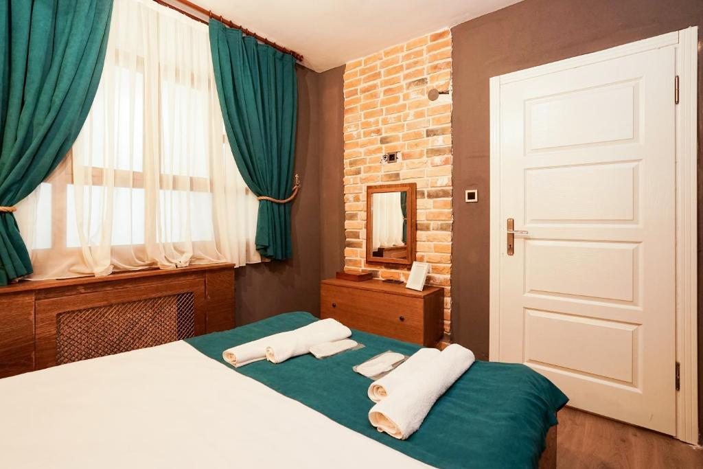 Двухместный (Двухместный номер эконом-класса с мини-кухней), Cube Suites