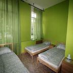 Трёхместный и более (4-местный), Хостел YarHostel