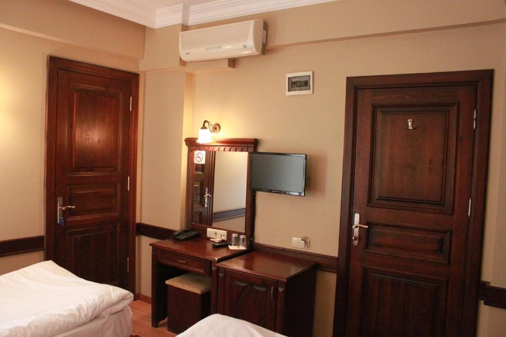 Двухместный (Стандартный двухместный номер с 2 отдельными кроватями) отеля Hotel SultanHill, Стамбул