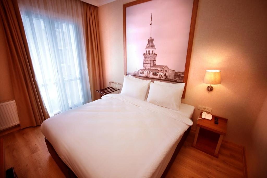 Двухместный (Стандартный двухместный номер с 1 кроватью или 2 отдельными кроватями) отеля Hotel Tuna, Стамбул
