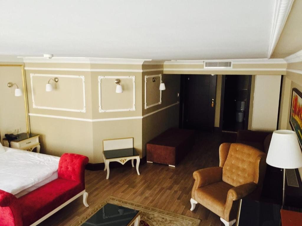 Семейный (Семейный номер Делюкс) отеля Kadikoy Park Suites, Стамбул