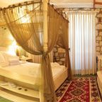 Двухместный (Улучшенный двухместный номер с 1 кроватью), Alacati Igdelihan Unique Hotel