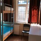 Номер (Односпальная кровать в общем номере с 4 кроватями), Kevin's Hostel