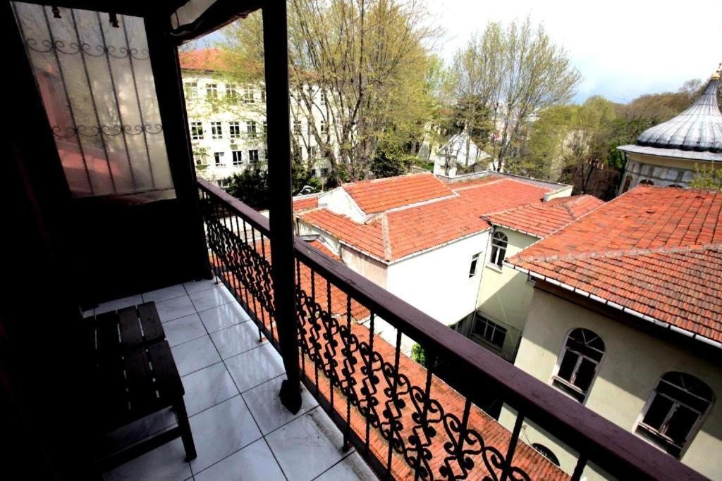 Сьюит (Семейный номер с видом на парк) гостевого дома Le Safran Suite, Стамбул