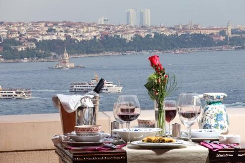 Сьюит (Суперлюкс с видом на море) апарт-отеля Lir Residence Suites, Стамбул